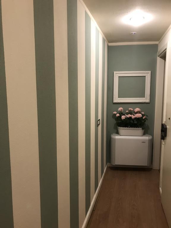 B&B ディ ピアッツァ デル ドゥオーモ フィレンツェ エクステリア 写真